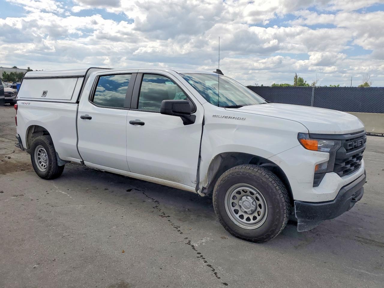 2024 Chevrolet Silverado K1500 - Фото 4