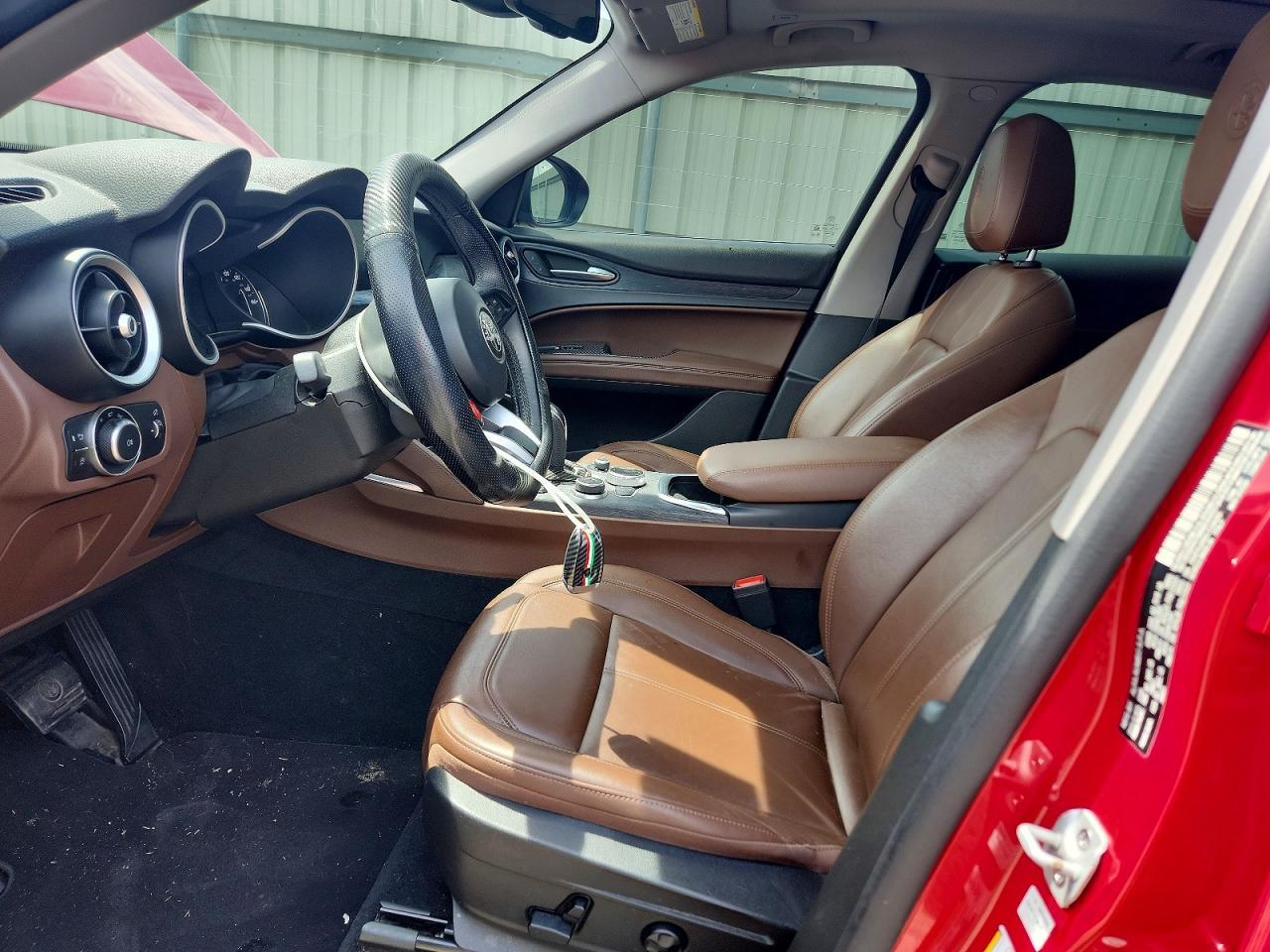 2020 Alfa Romeo Stelvio - Image 7