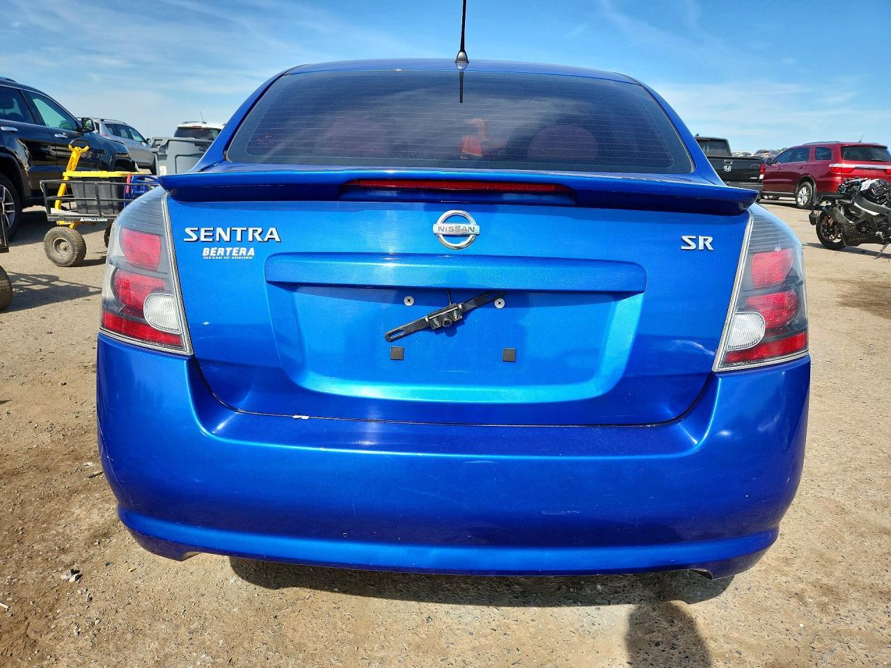2010 Nissan Sentra 2.0 - Image 6