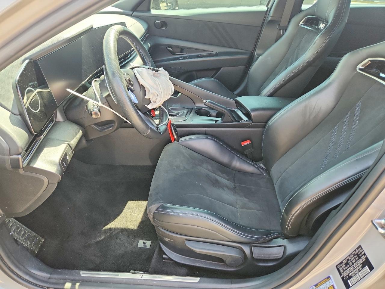 2025 Hyundai Elantra N Base - Image 7