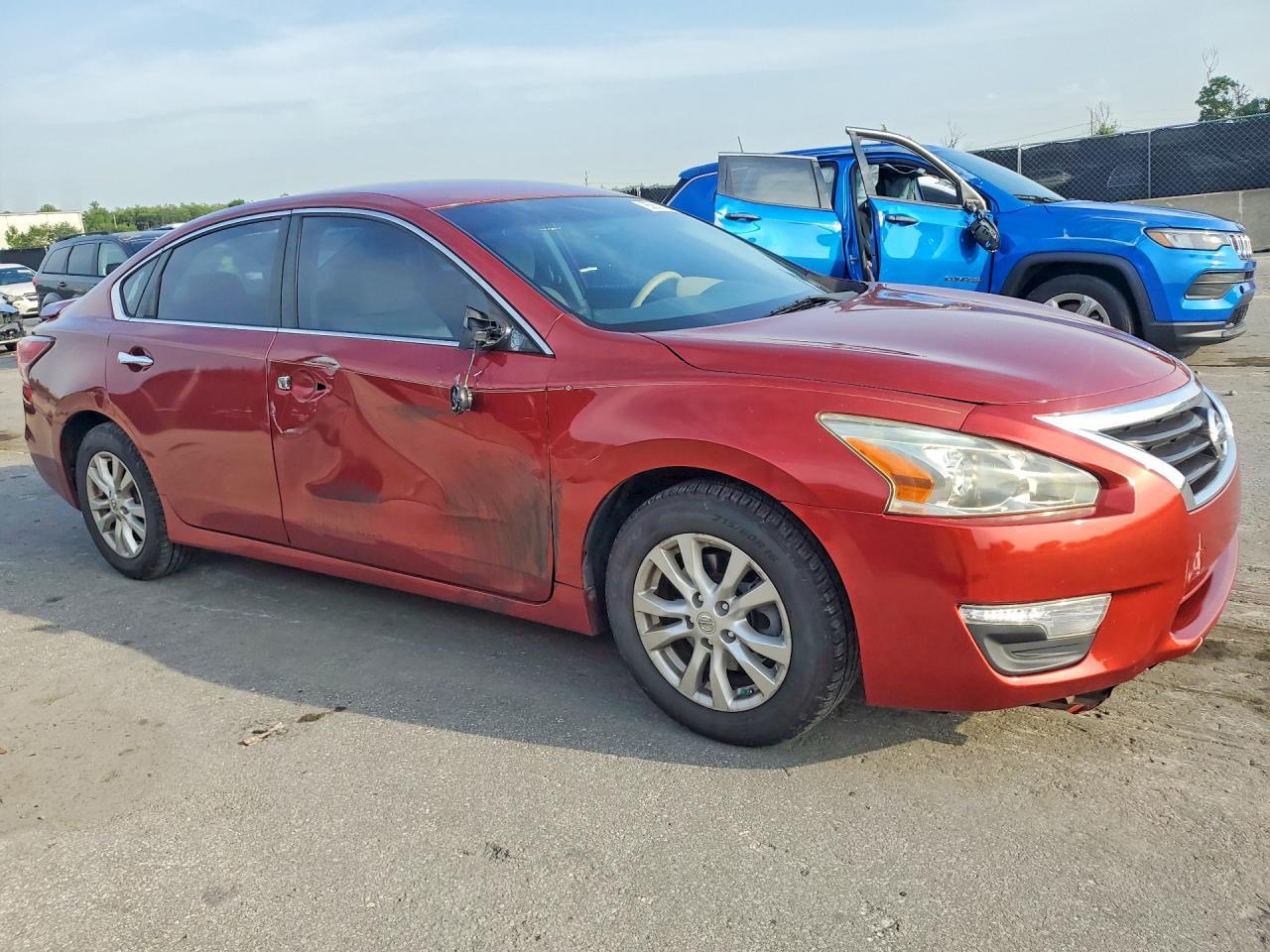 2014 Nissan Altima 2.5 S - Фото 4