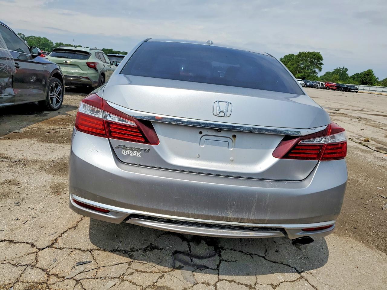2016 Honda Accord Ex - Фото 6