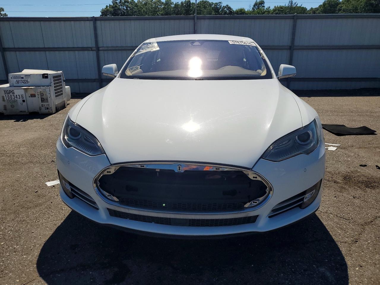 2014 Tesla Model S - Фото 5