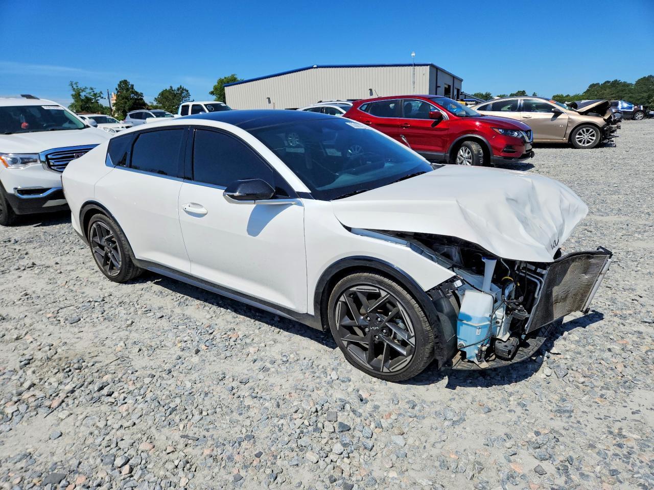 2025 Kia K4 Gt Line - Image 4