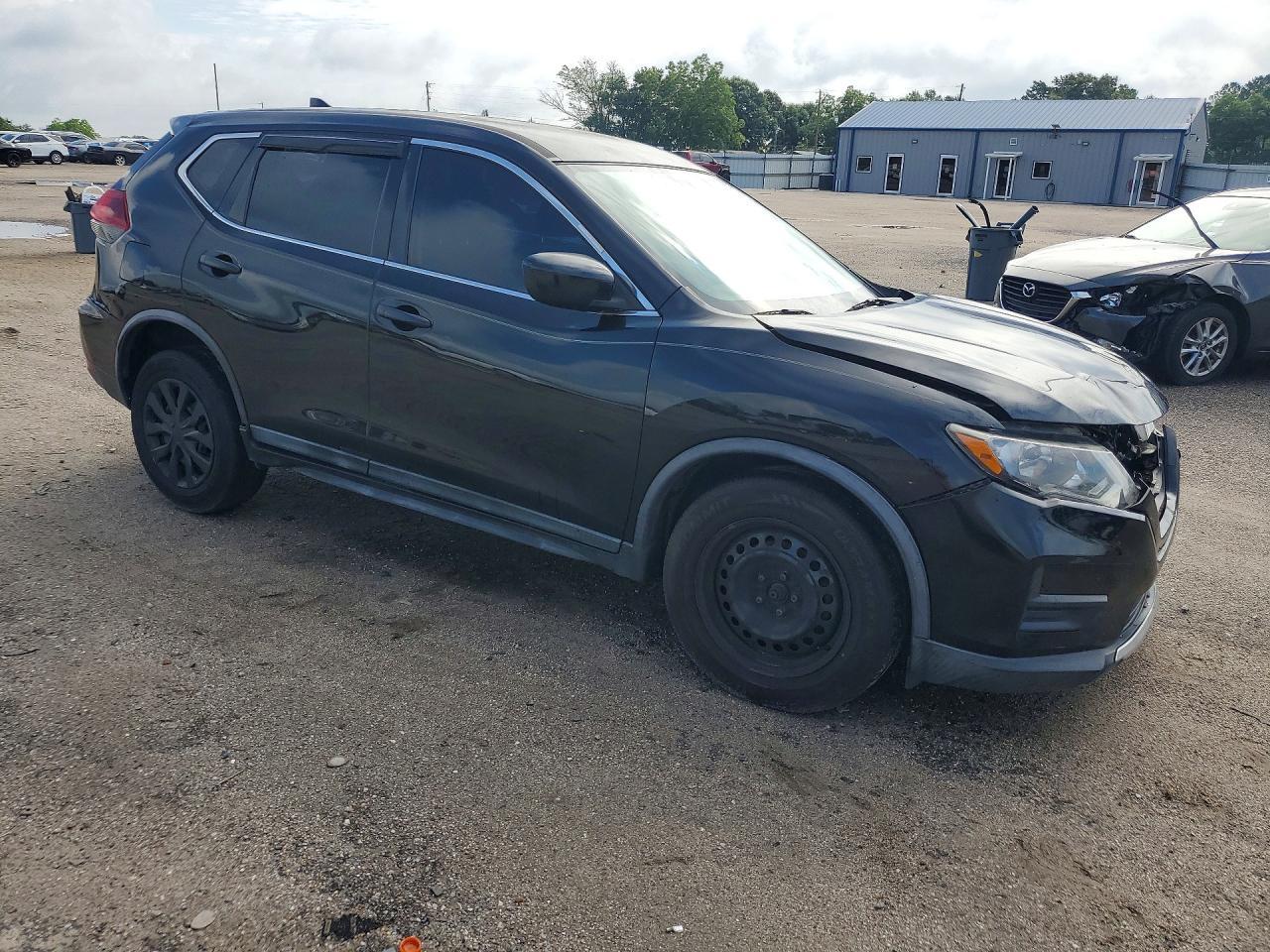 2018 Nissan Rogue S - Image 4