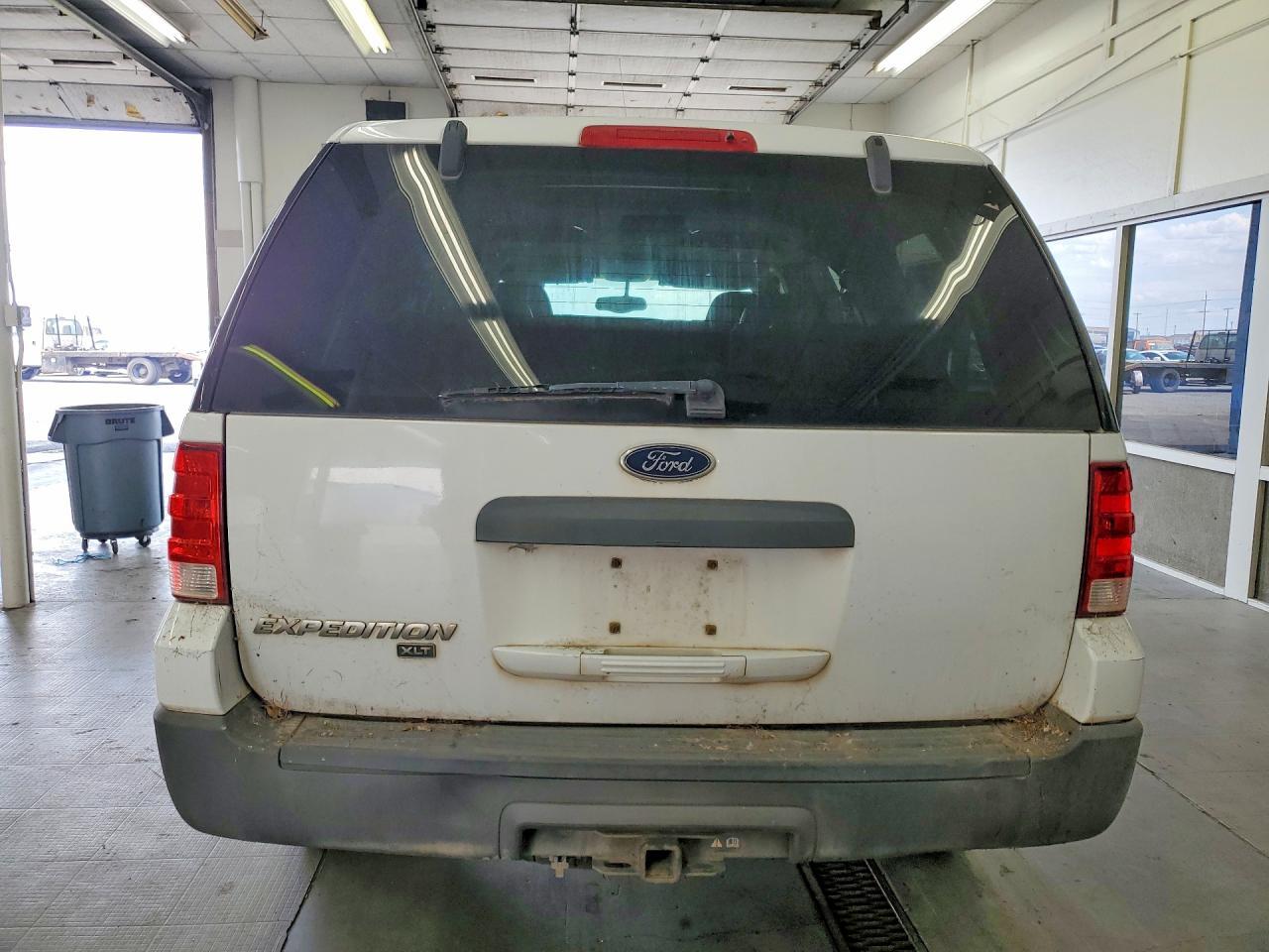 2004 Ford Expedition Xlt - Фото 6