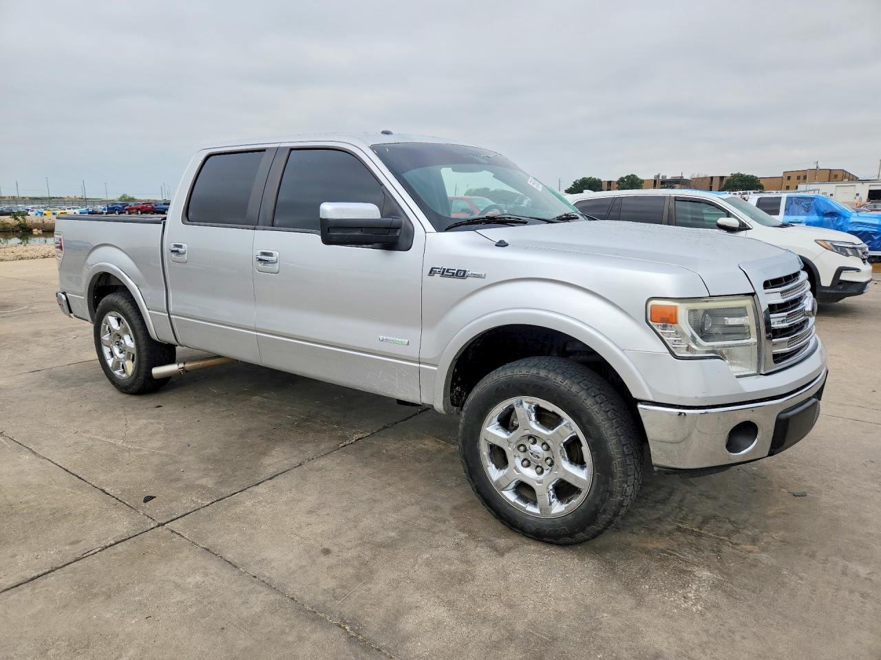 2014 Ford F150 Supercrew - Фото 4