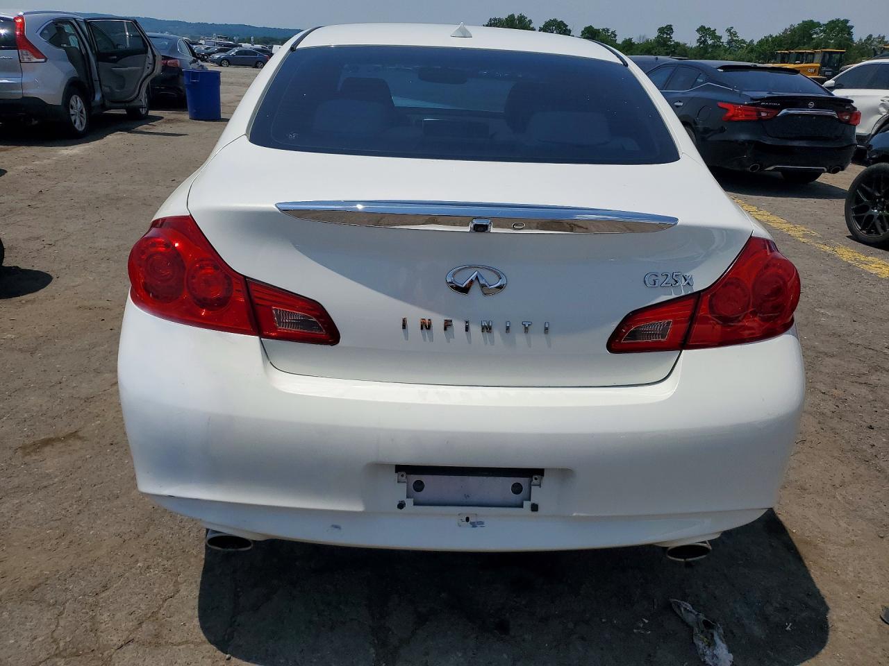 2012 Infiniti G25 Sedan X - Image 6