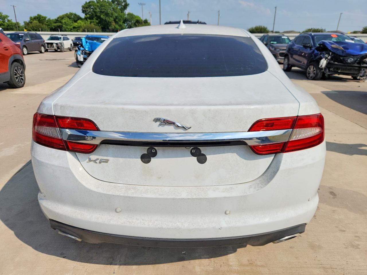 2013 Jaguar Xf - Image 6