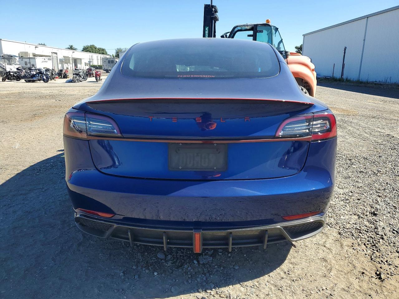 2023 Tesla Model 3 - Image 6