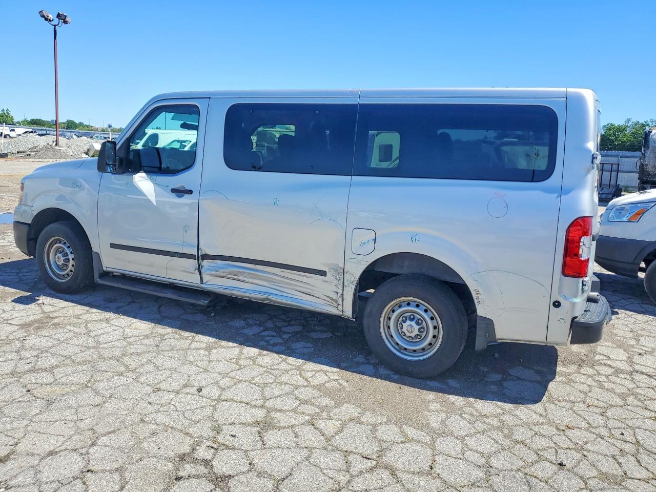 2020 Nissan Nv 3500 Hd S - Фото 2