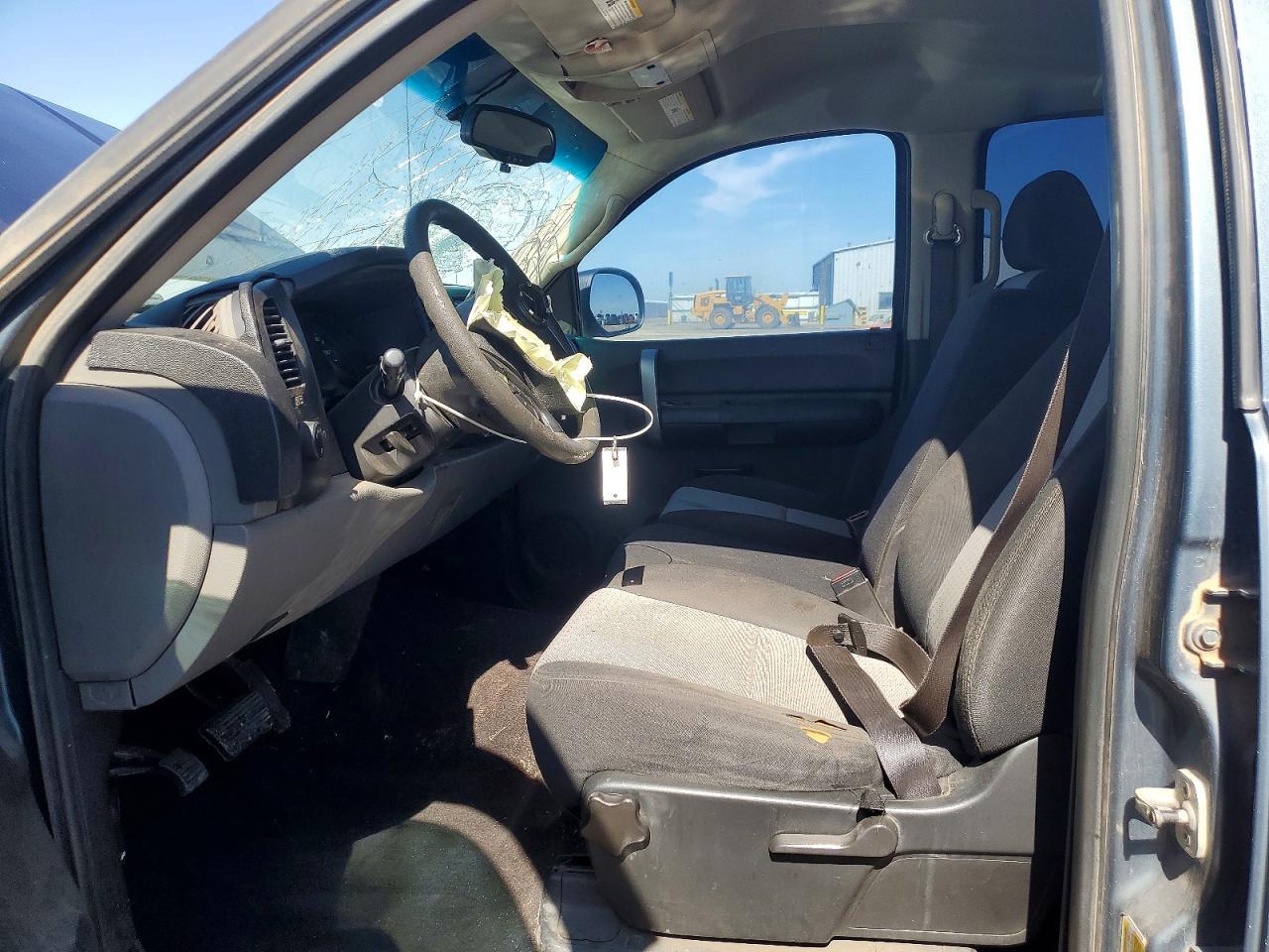 2008 Chevrolet Silverado C1500 - Image 7