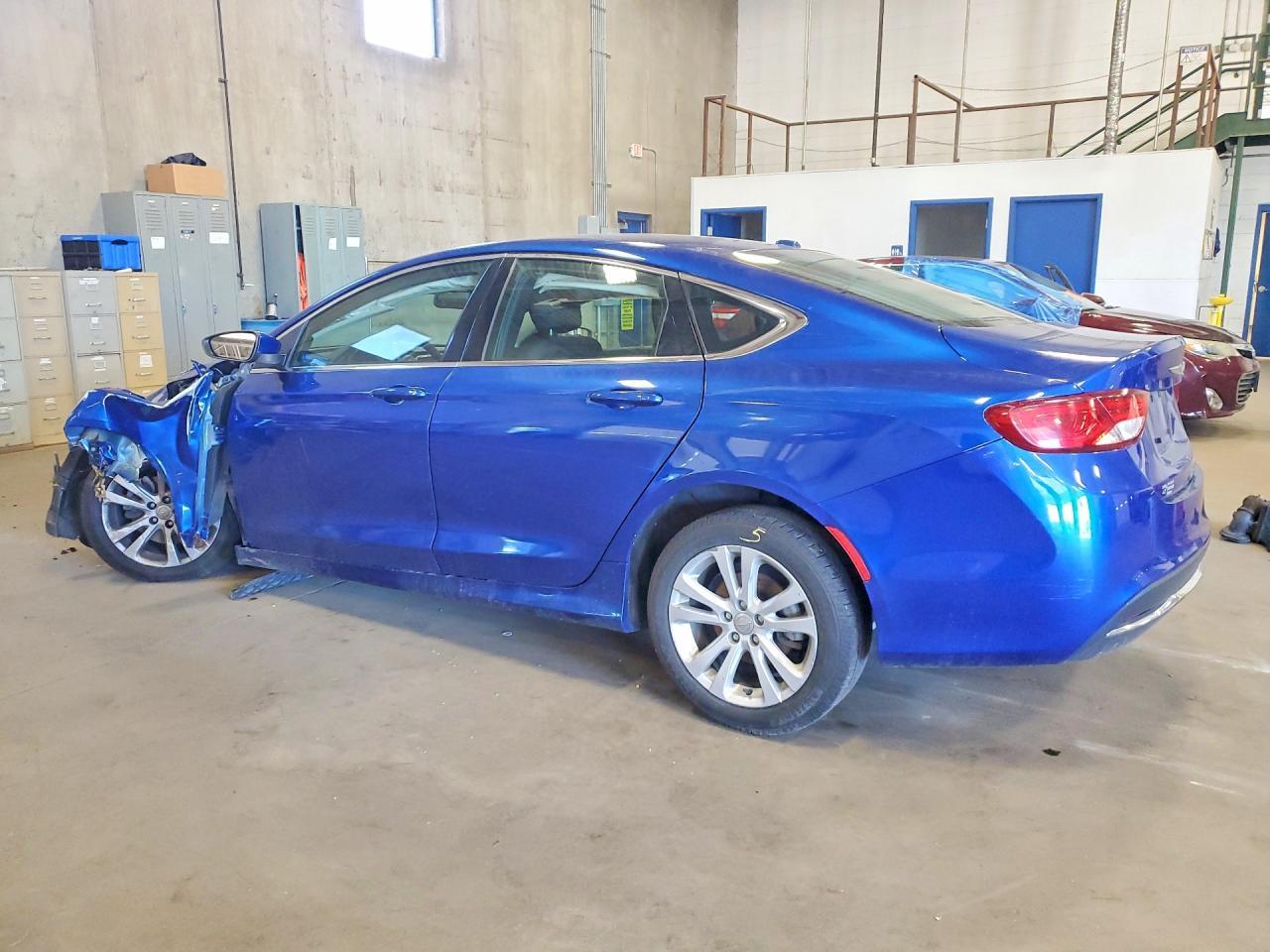 2016 Chrysler 200 Limited - Image 2
