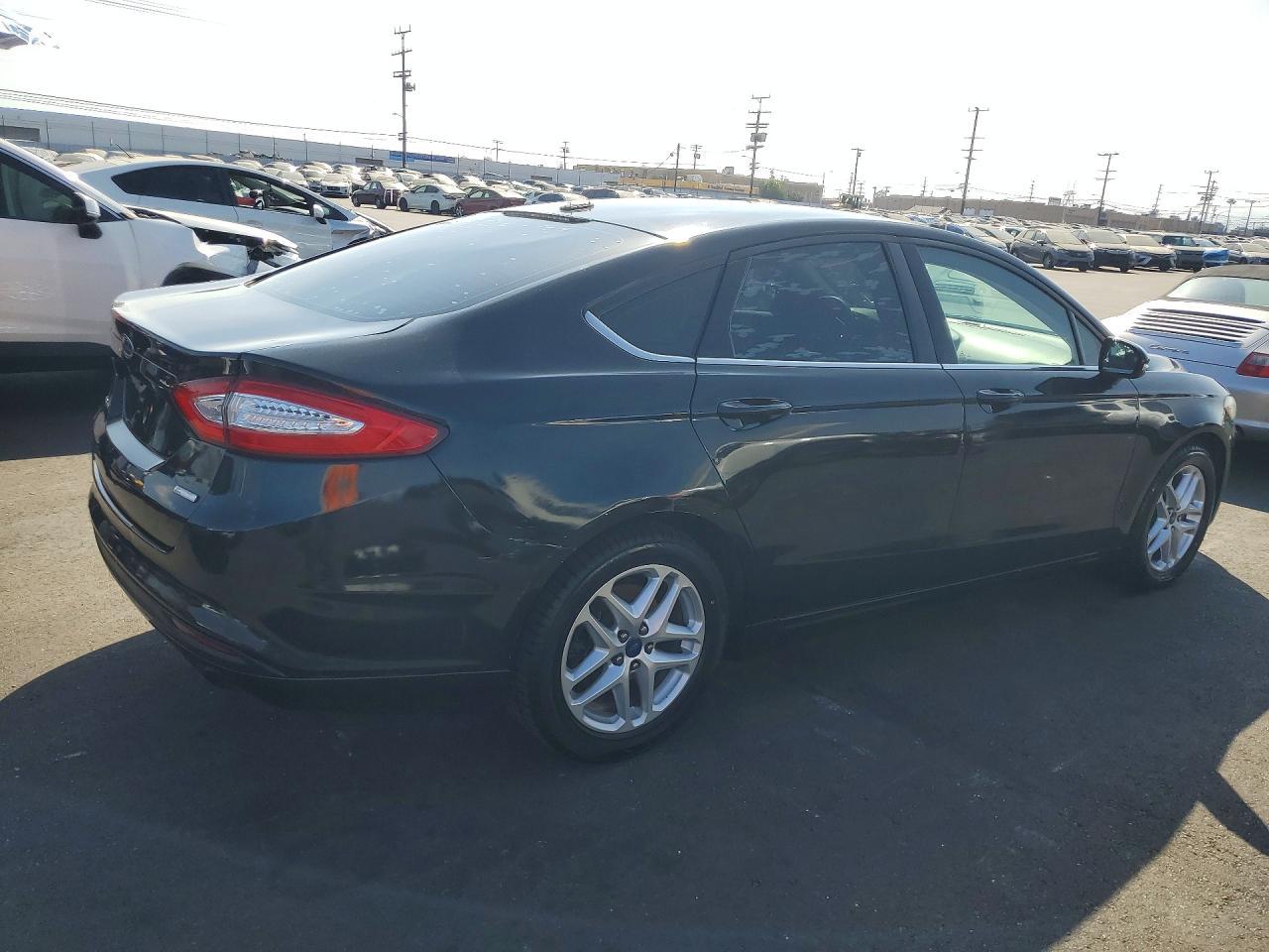 2014 Ford Fusion Se - Image 3