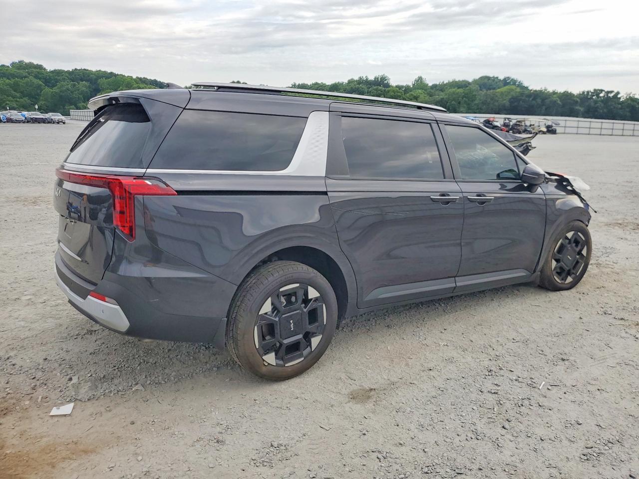 2025 Kia Carnival Ex - Фото 3