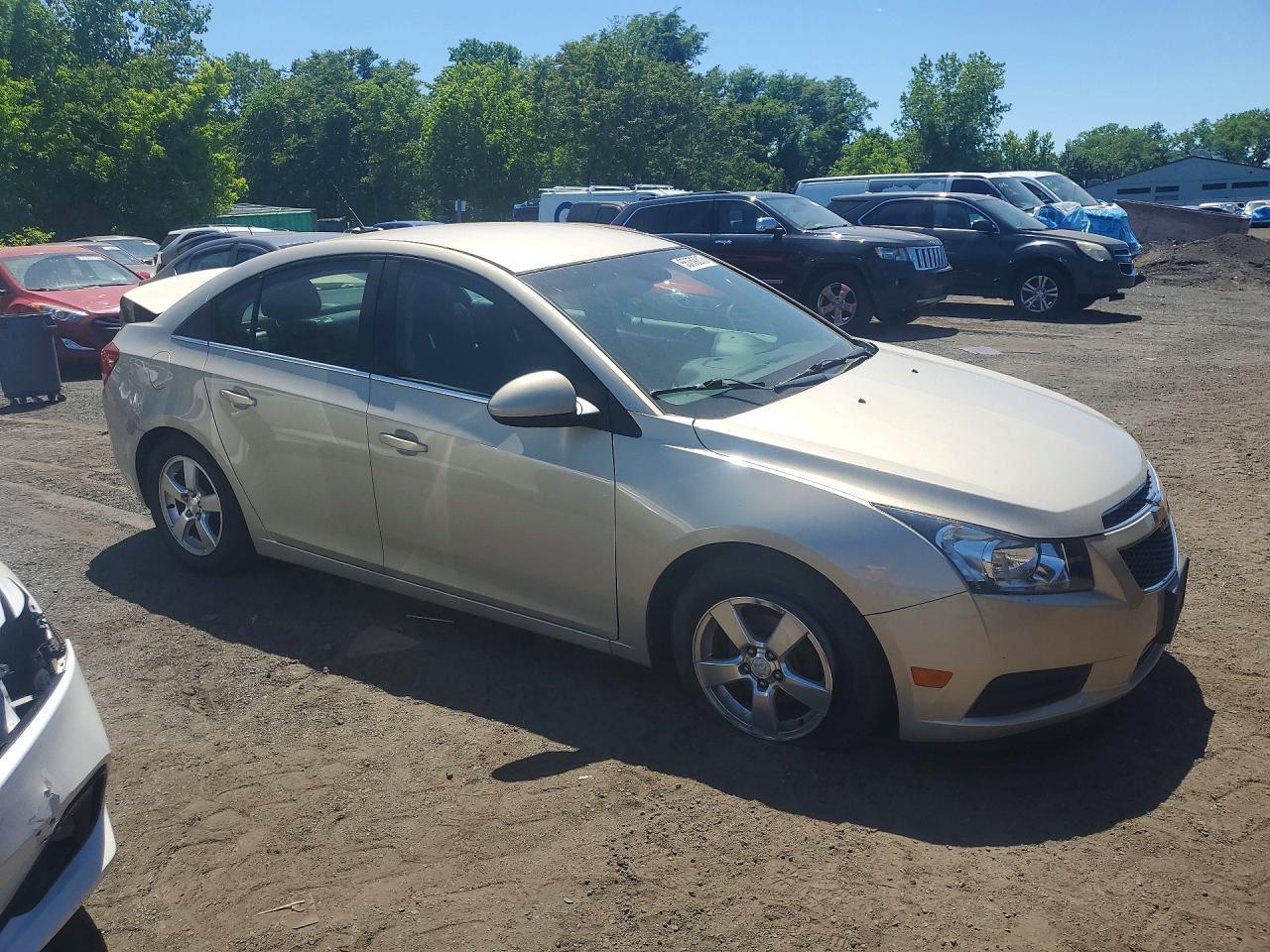 2012 Chevrolet Cruze Lt - Image 4