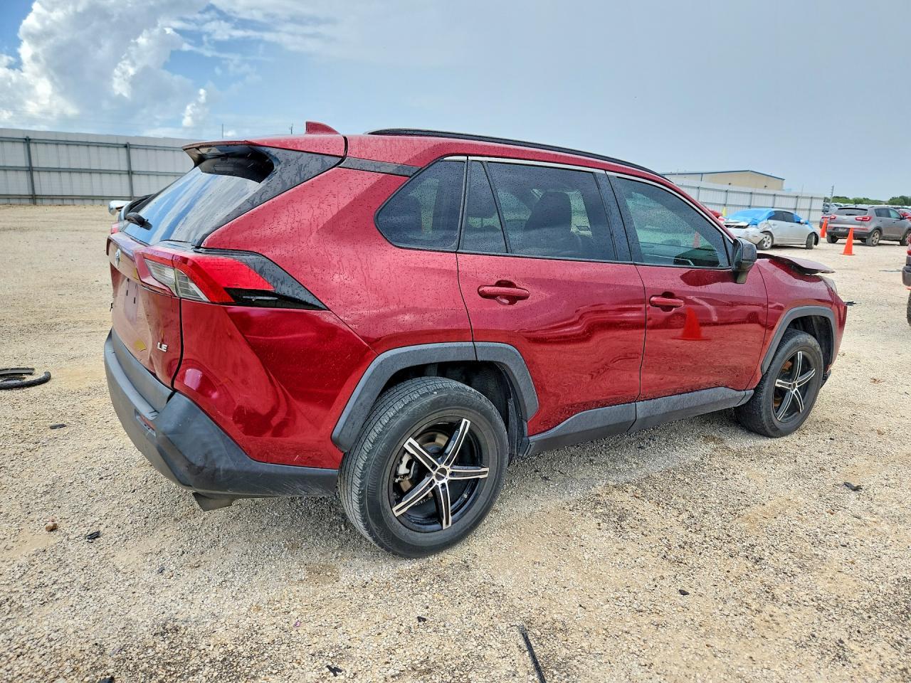 2019 Toyota Rav4 Le - Фото 3