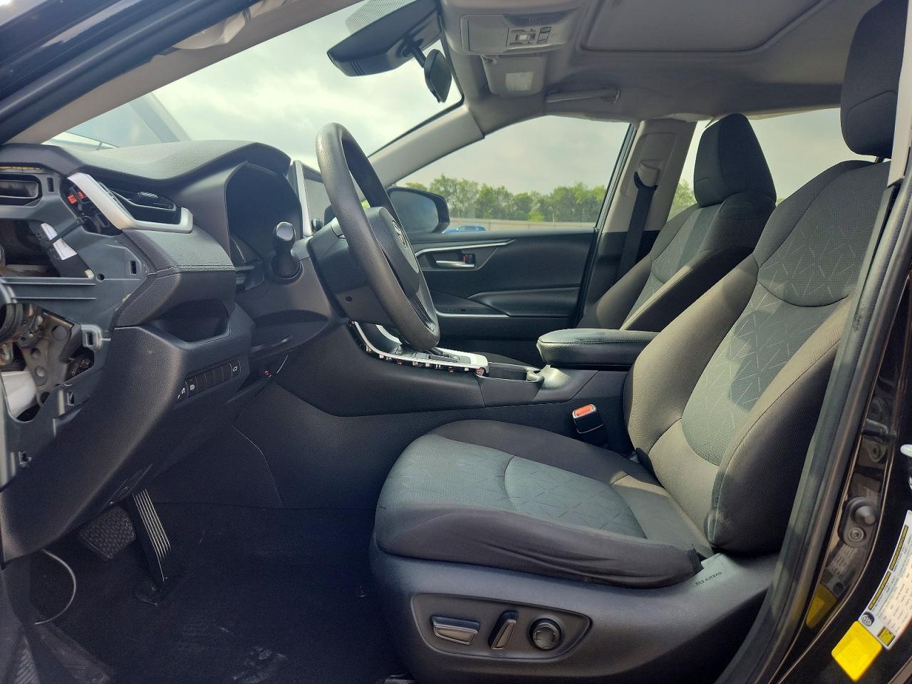 2023 Toyota Rav4 Xle - Image 7