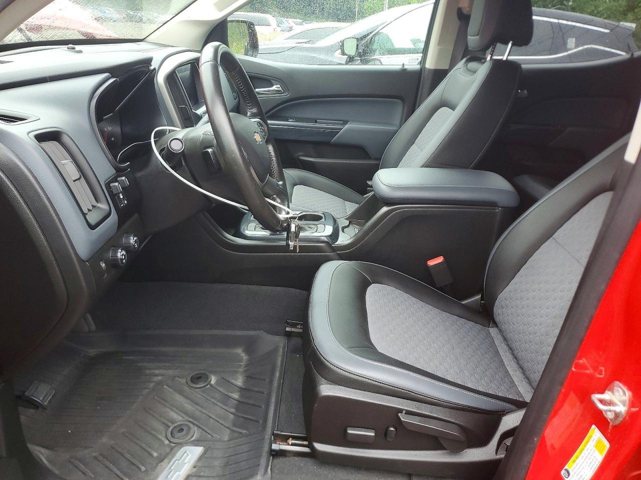 2019 Chevrolet Colorado Z71 - Image 7