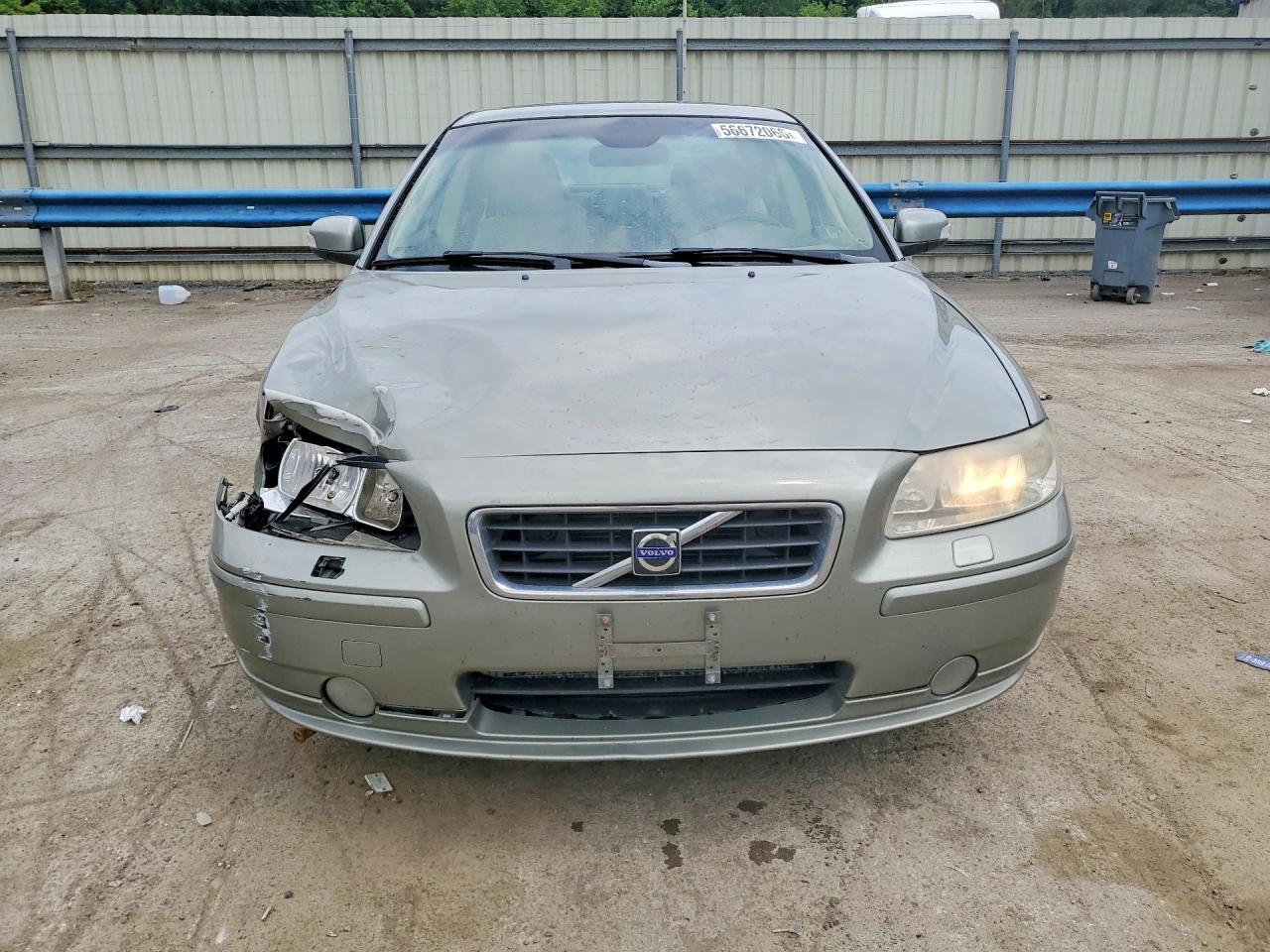 2008 Volvo S60 2.5T - Image 5