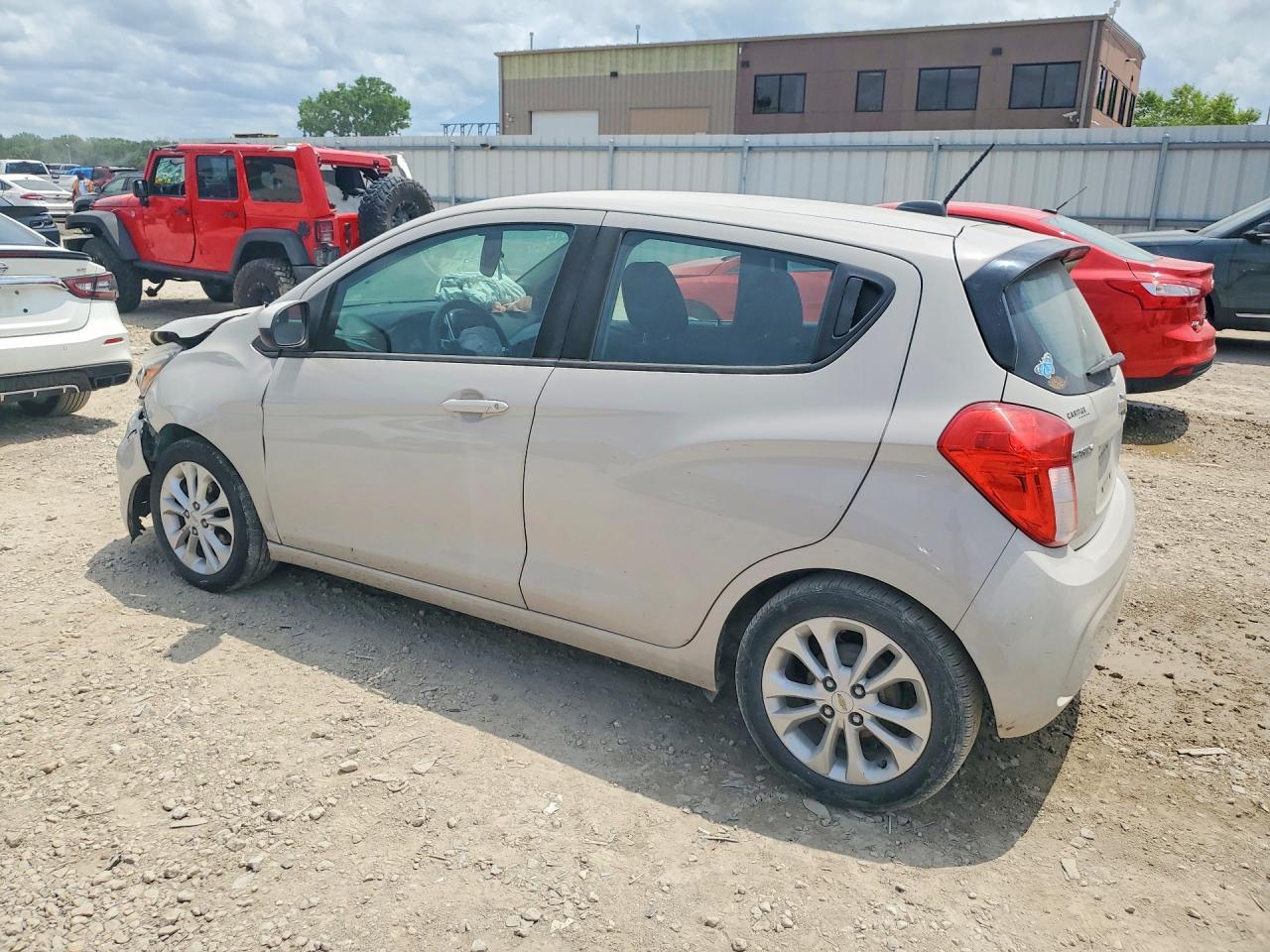 2019 Chevrolet Spark 1Lt - Фото 2