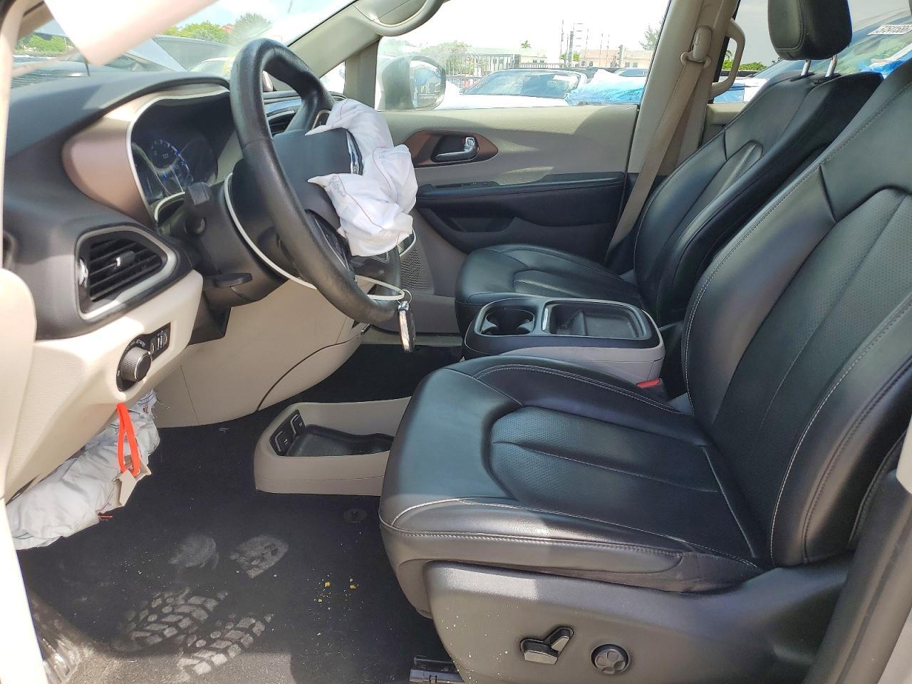 2021 Chrysler Voyager Lxi - Image 7