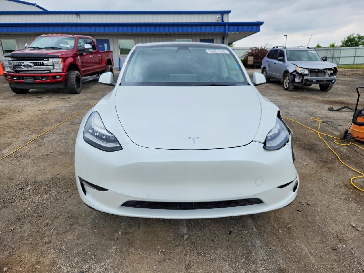 2021 Tesla Model Y - Image 5