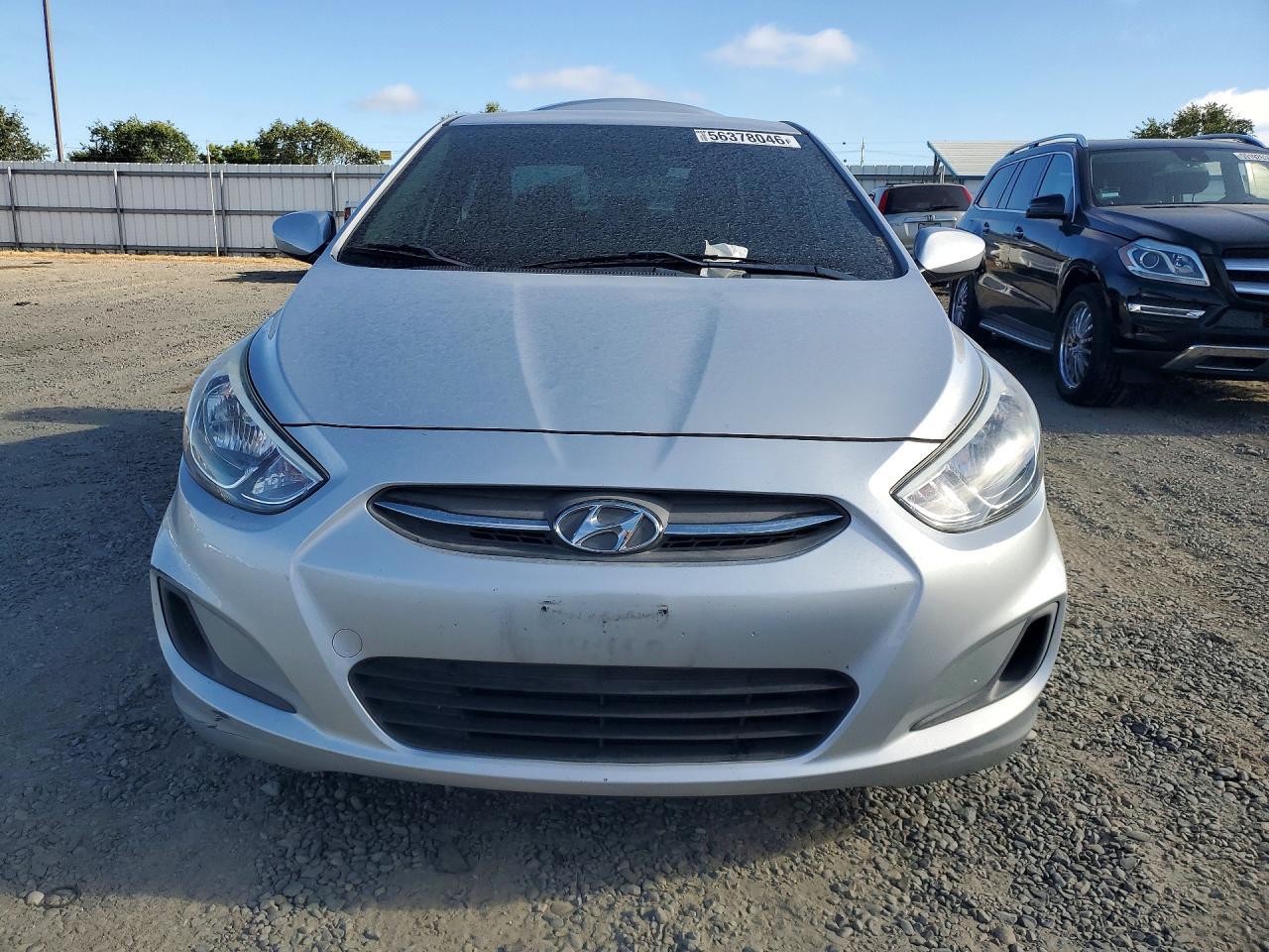 2017 Hyundai Accent Se - Фото 5