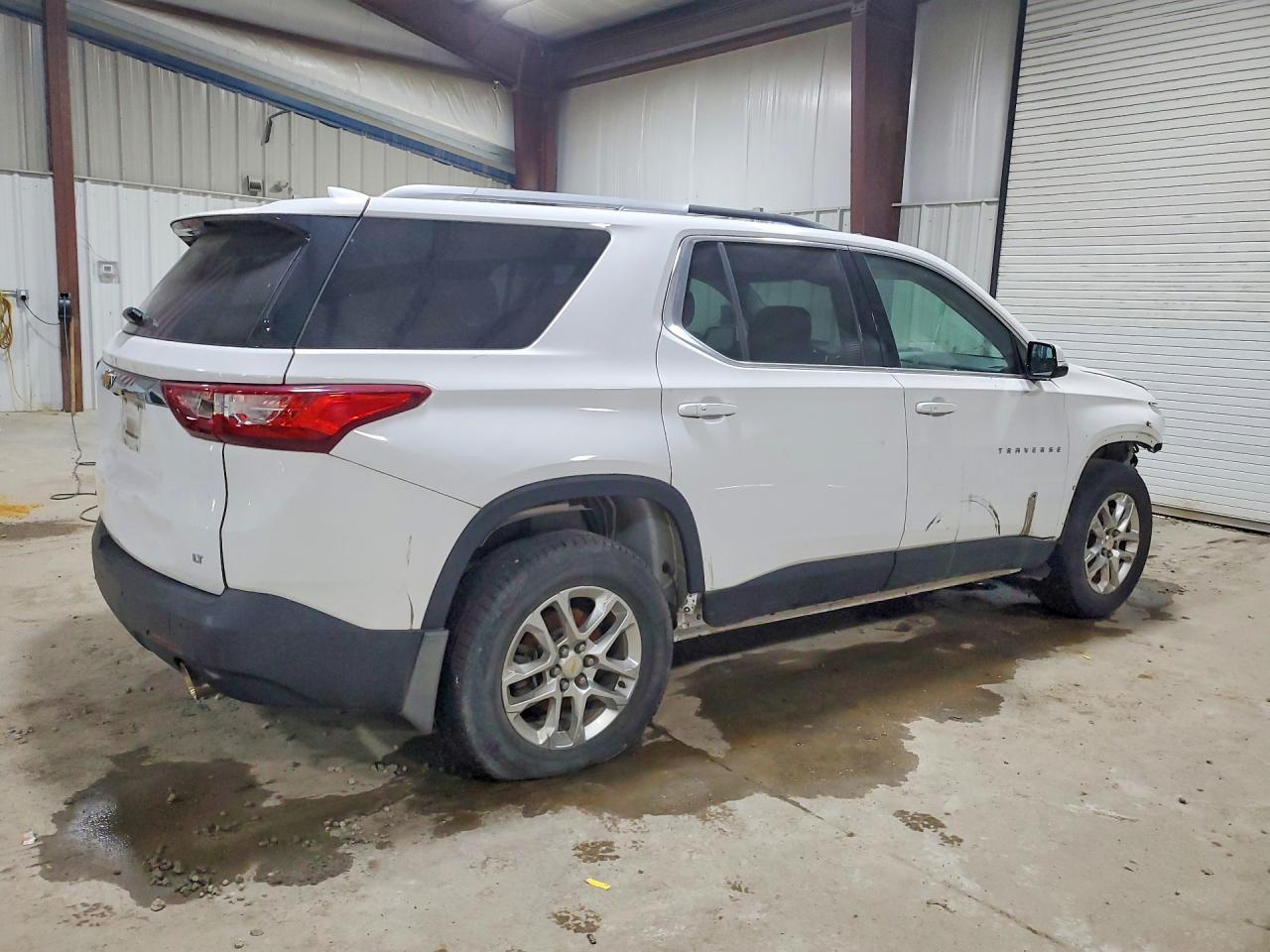 2018 Chevrolet Traverse Lt - Фото 3