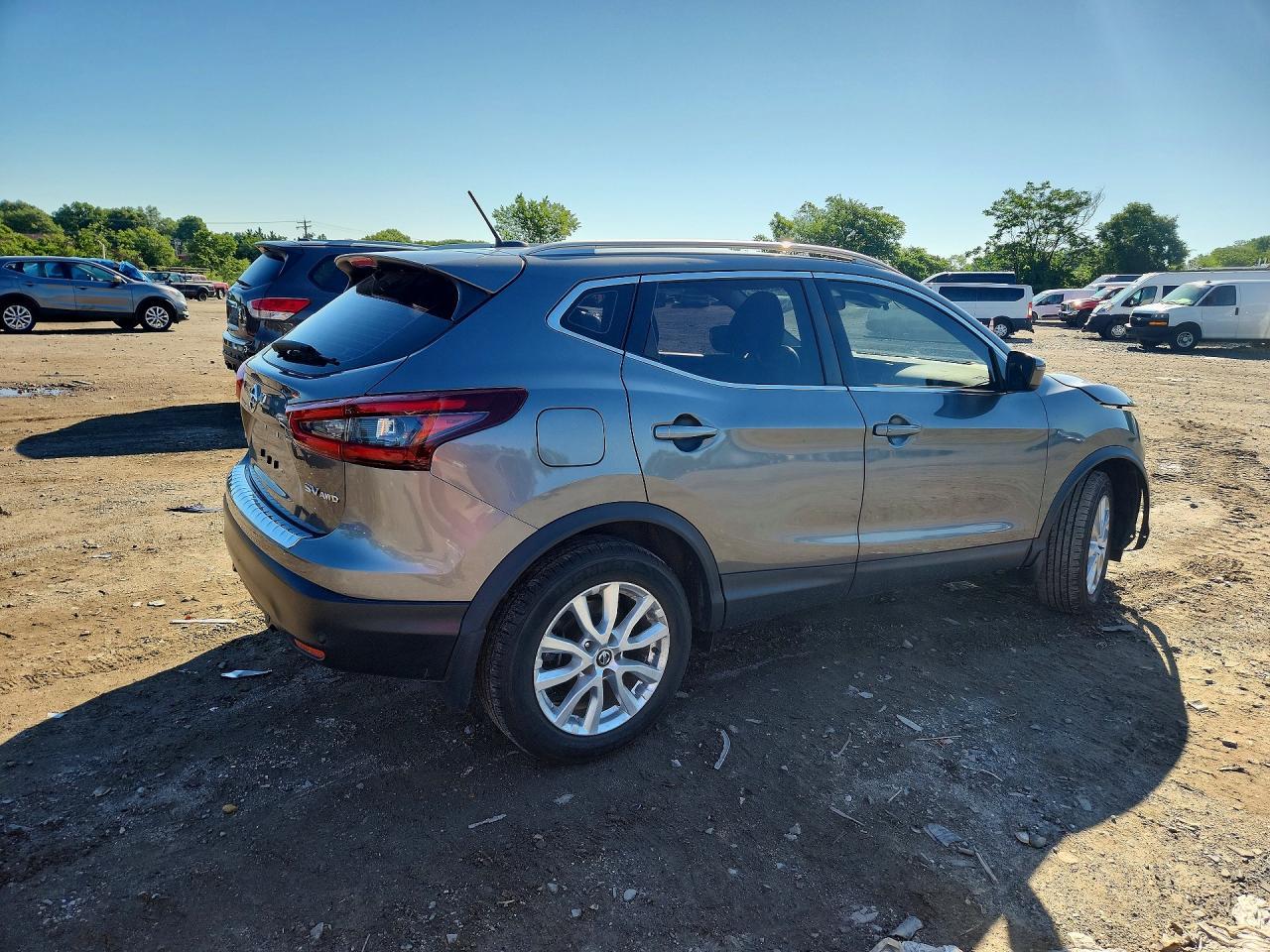 2021 Nissan Rogue Sport Sv - Image 3