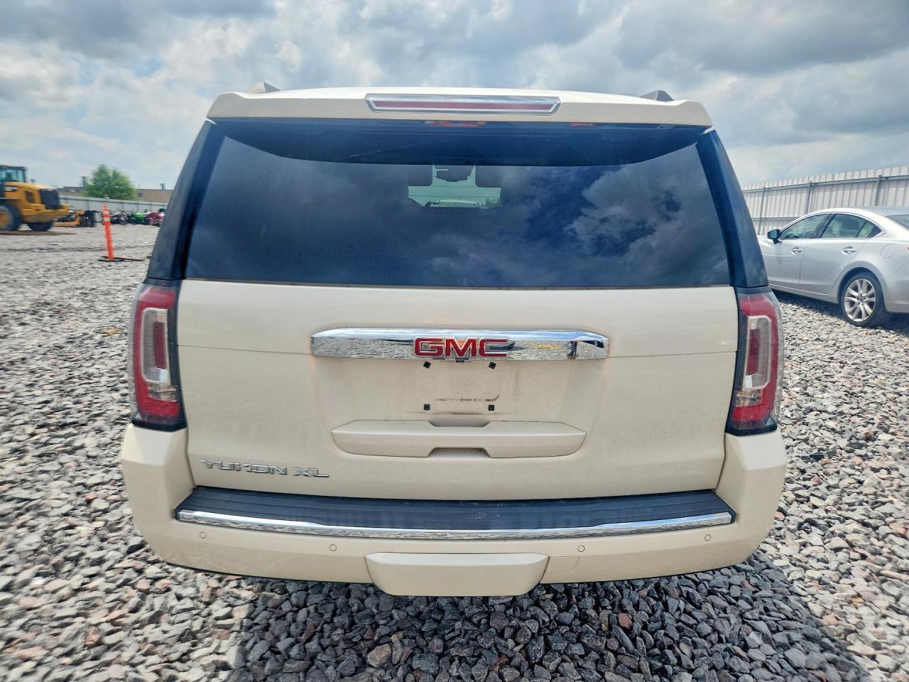 2015 GMC Yukon Xl Denali - Фото 6