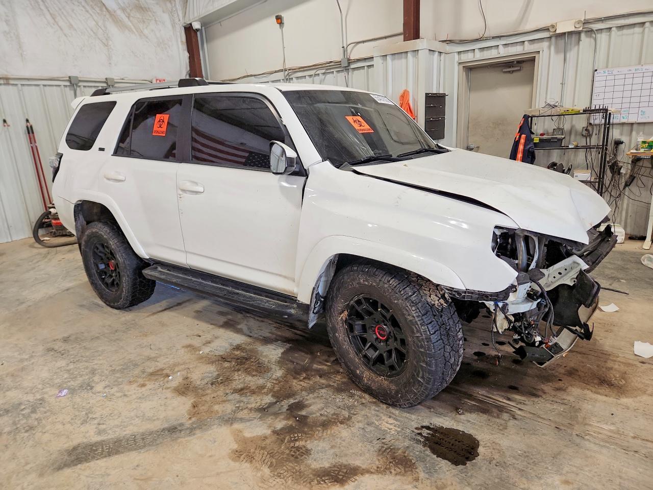 2019 Toyota 4Runner Sr5 - Image 4