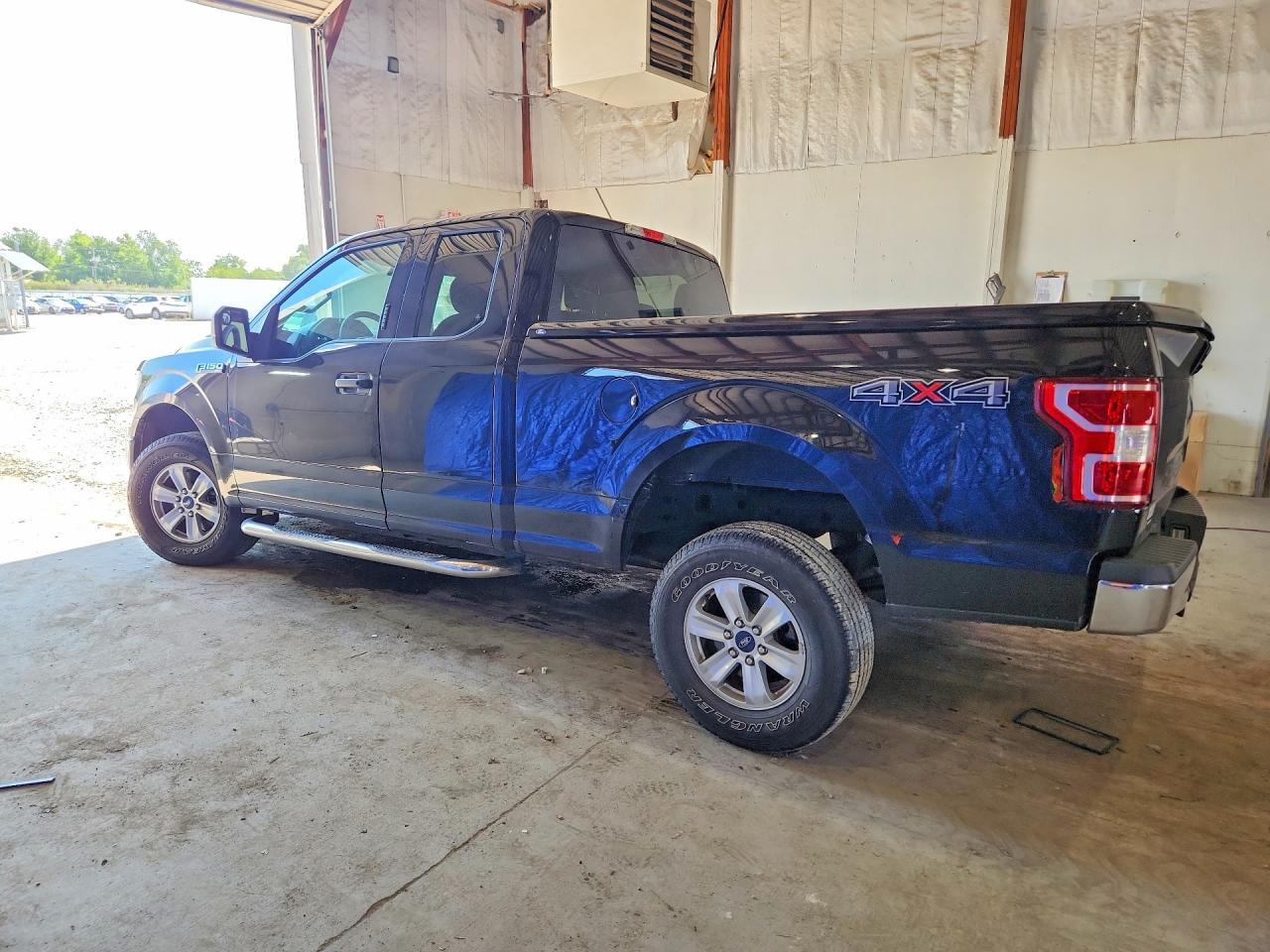 2019 Ford F150 Super Cab - Фото 2