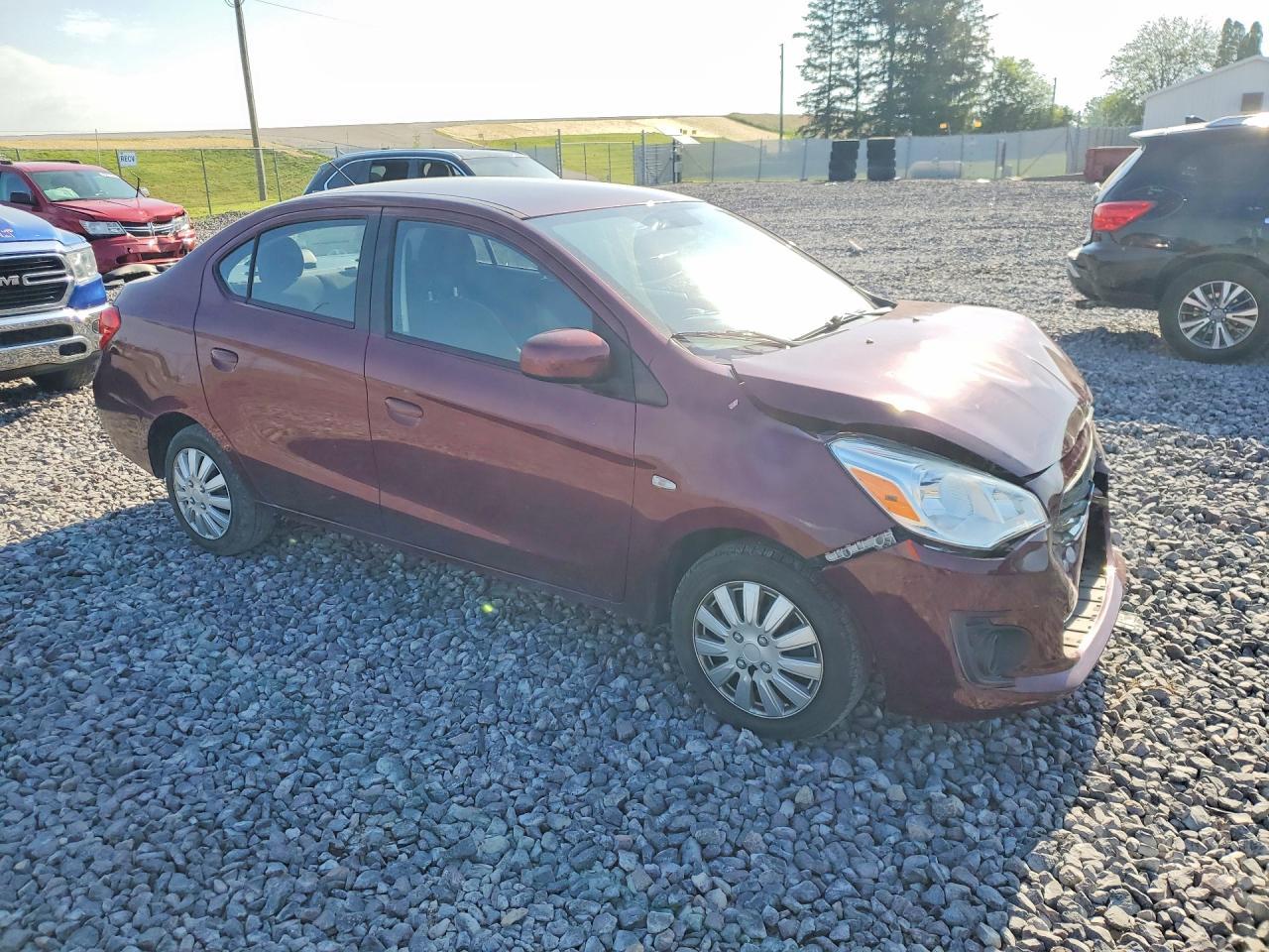 2017 Mitsubishi Mirage G4 Es - Фото 4