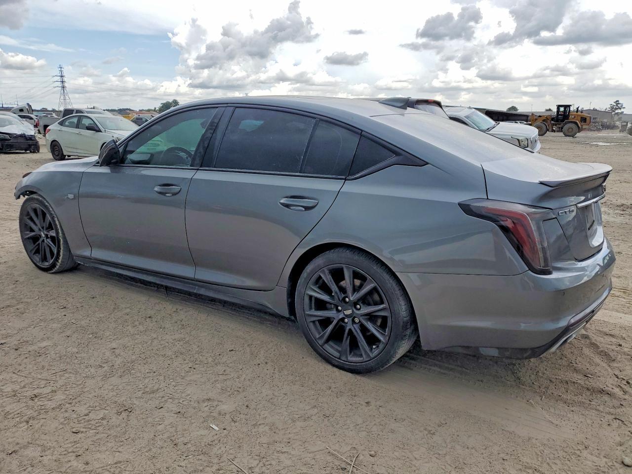2021 Cadillac Ct5 Sport - Фото 2