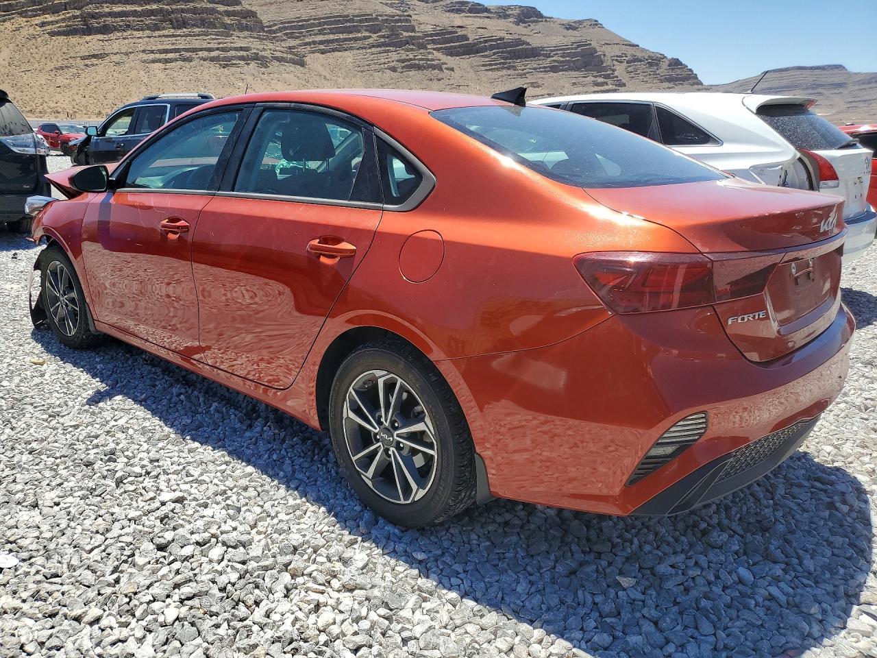 2023 Kia Forte Lxs - Фото 2