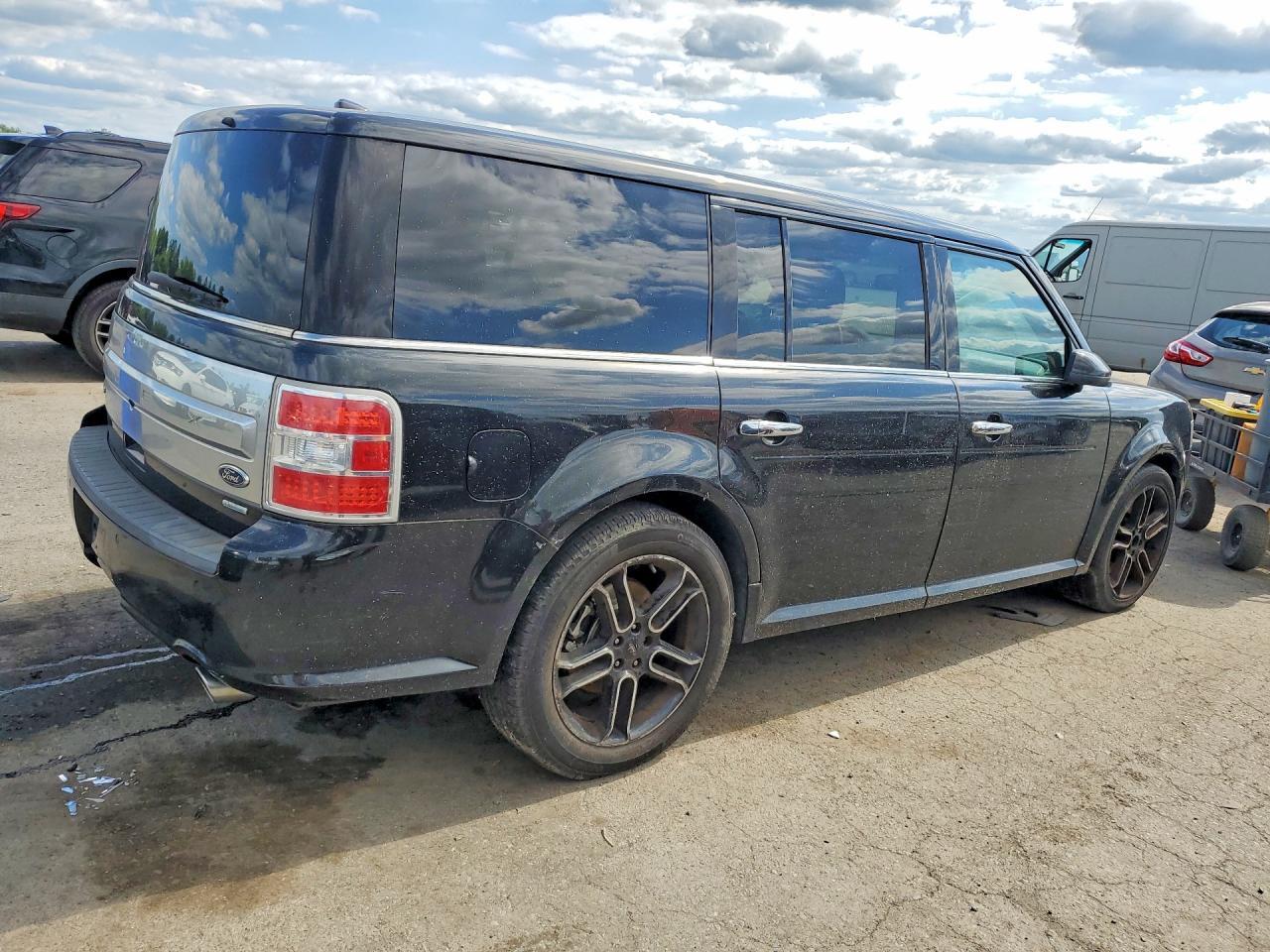2013 Ford Flex Limited - Image 3