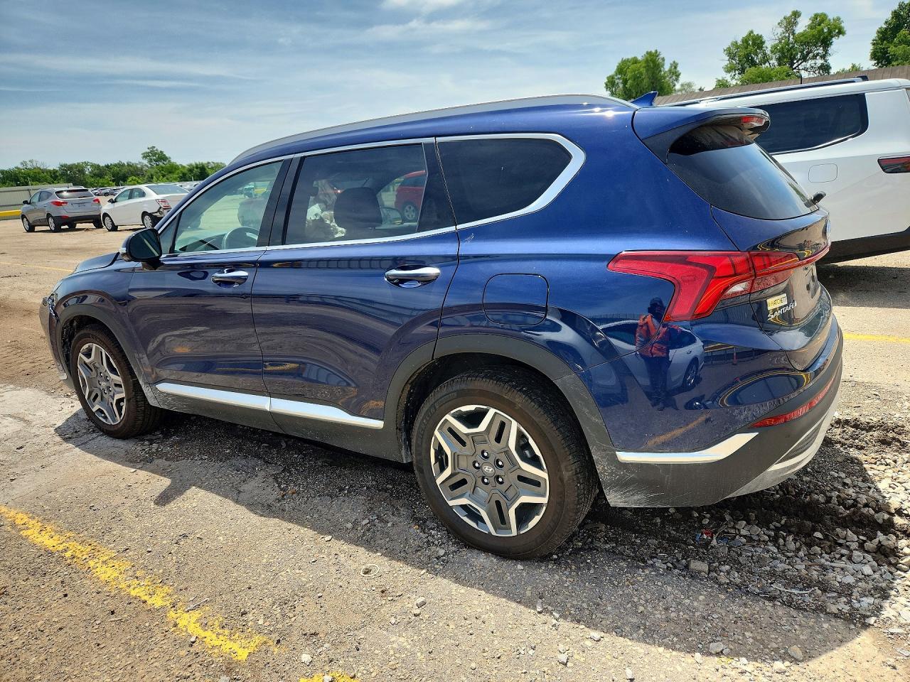 2023 Hyundai Santa Fe - Фото 2