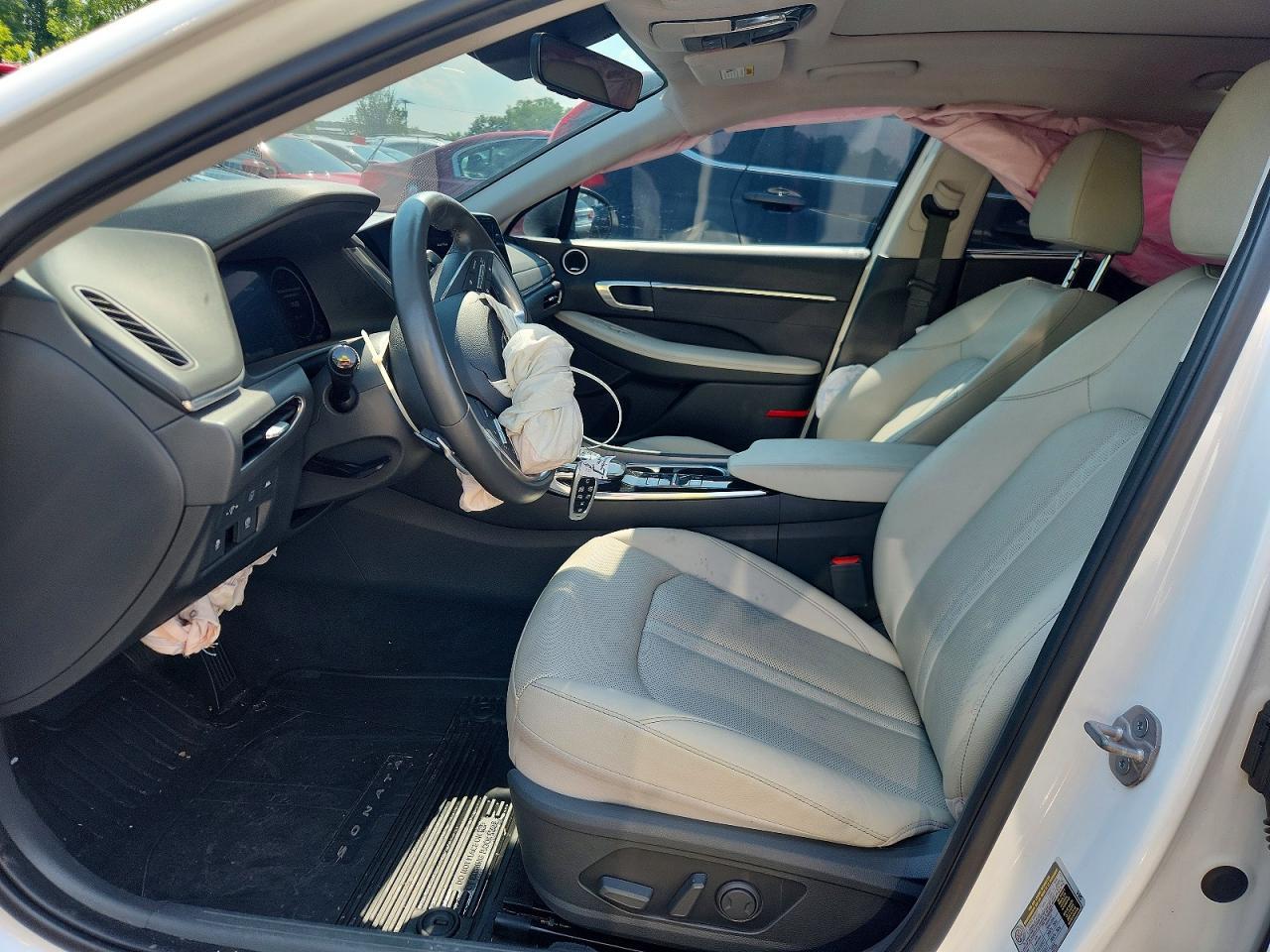 2023 Hyundai Sonata Hybrid Limited - Image 7
