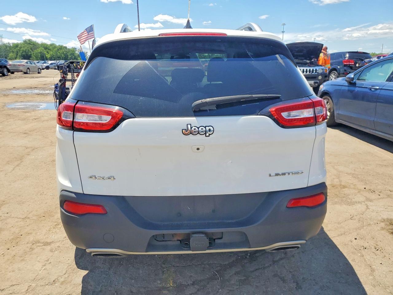 2015 Jeep Cherokee Limited - Image 6