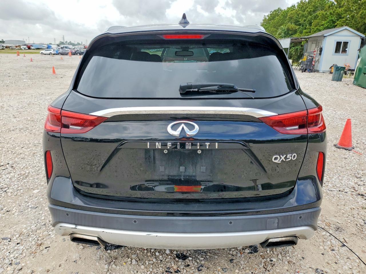 2019 Infiniti Qx50 Essential - Image 6