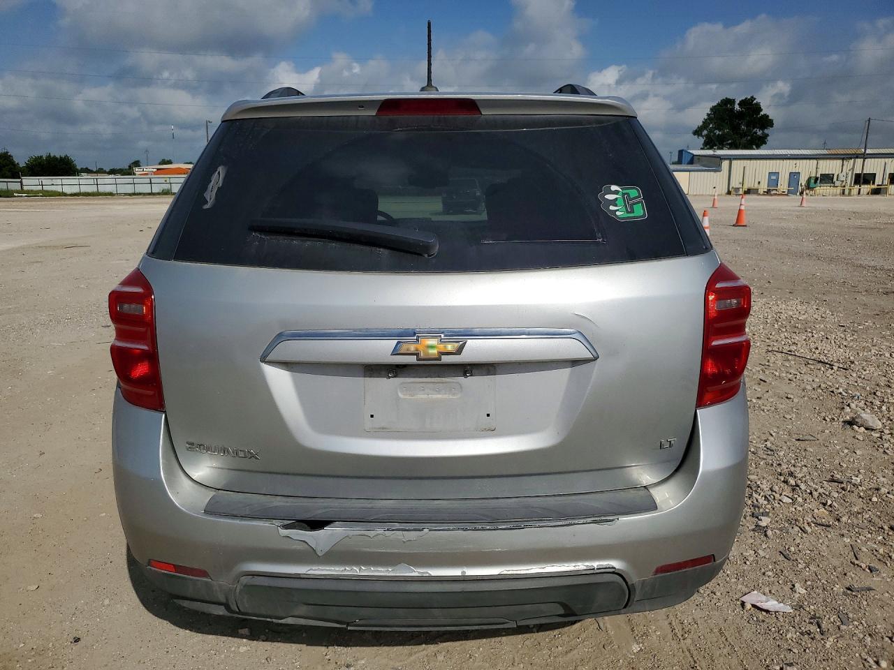 2017 Chevrolet Equinox Lt - Image 6