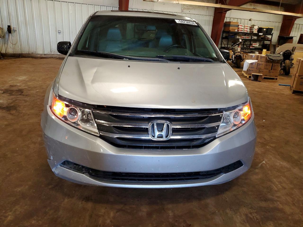 2012 Honda Odyssey Exl - Image 5