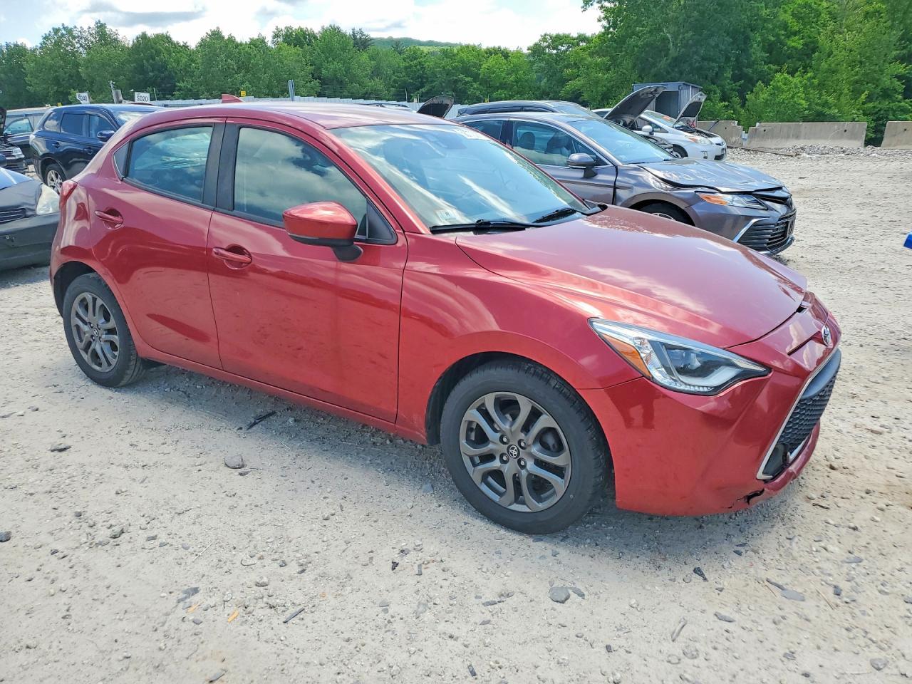 2020 Toyota Yaris Hatchback Xle - Image 4