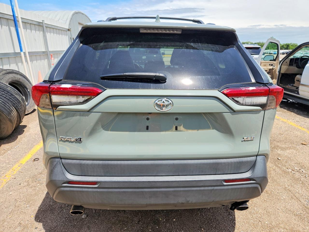 2019 Toyota Rav4 Xle Premium - Фото 6