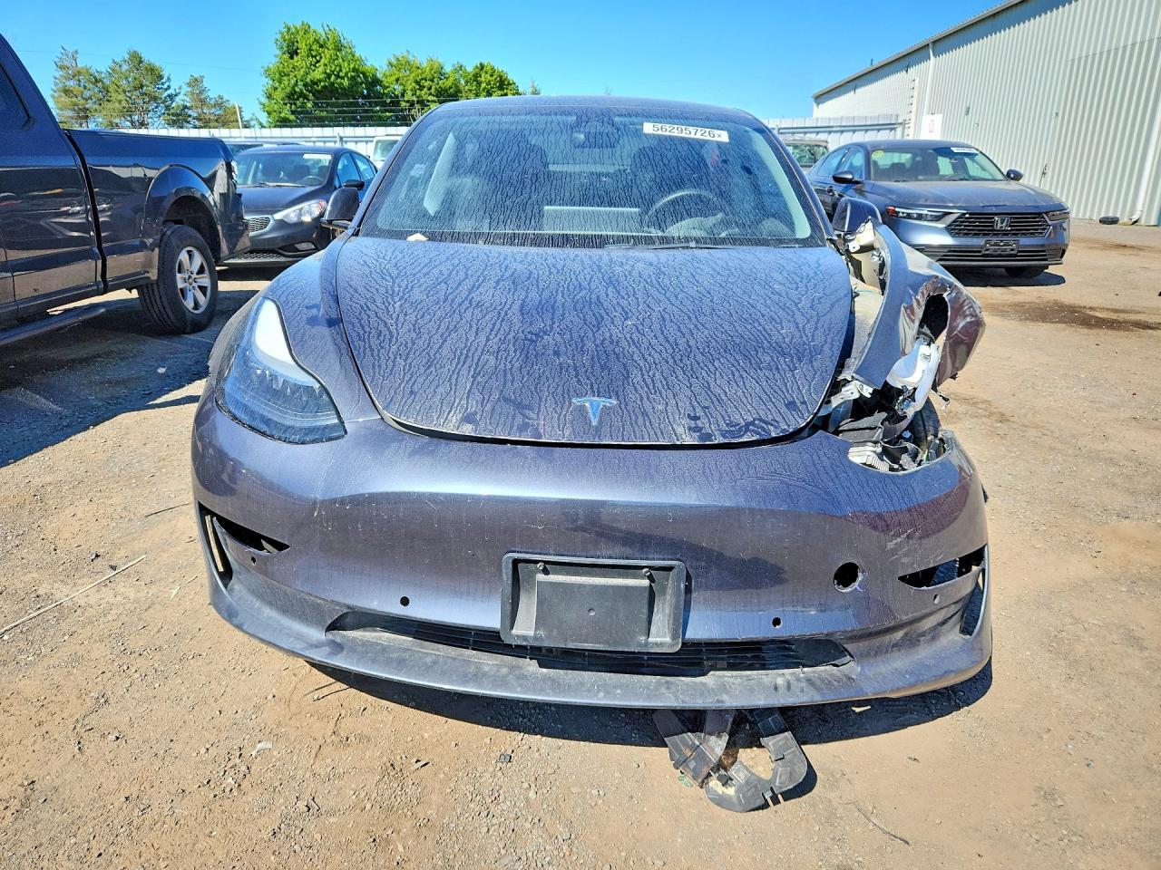2023 Tesla Model 3 - Фото 5