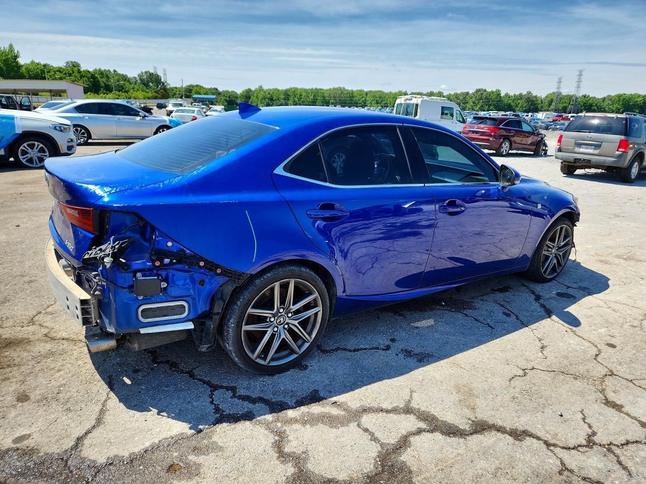 2016 Lexus Is 350 - Фото 3