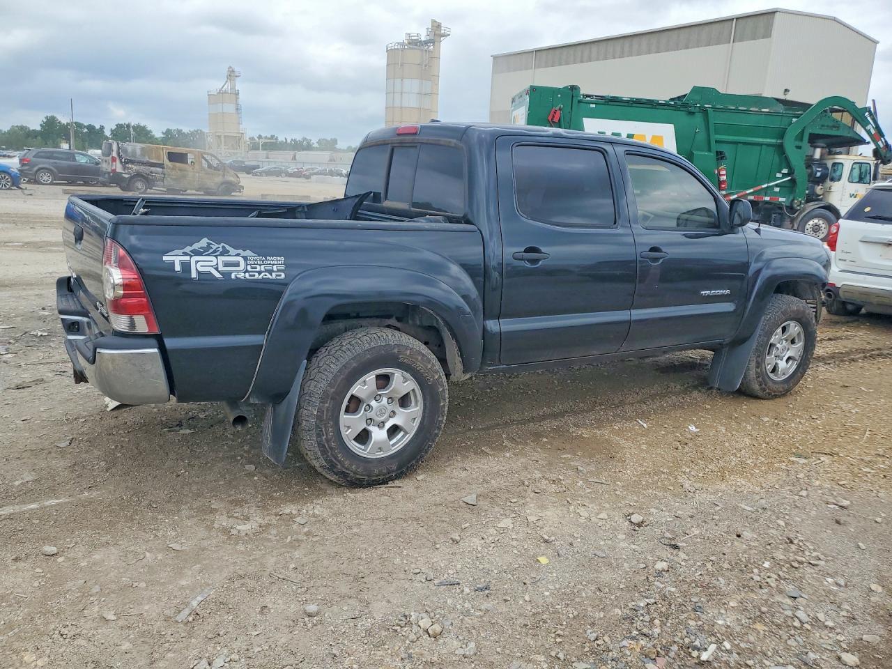 2010 Toyota Tacoma Double Cab - Фото 3