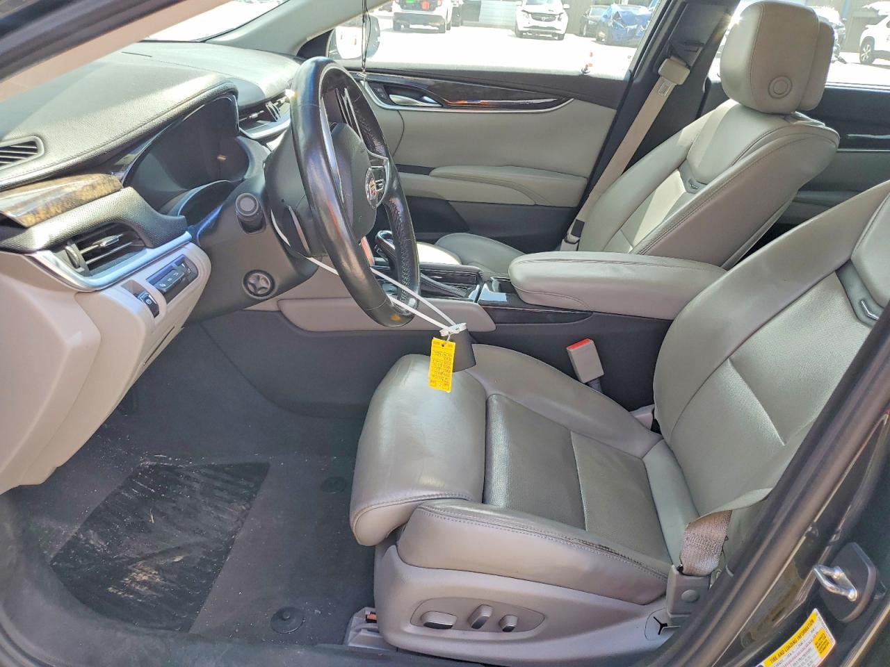 2013 Cadillac Xts Premium Collection - Image 7