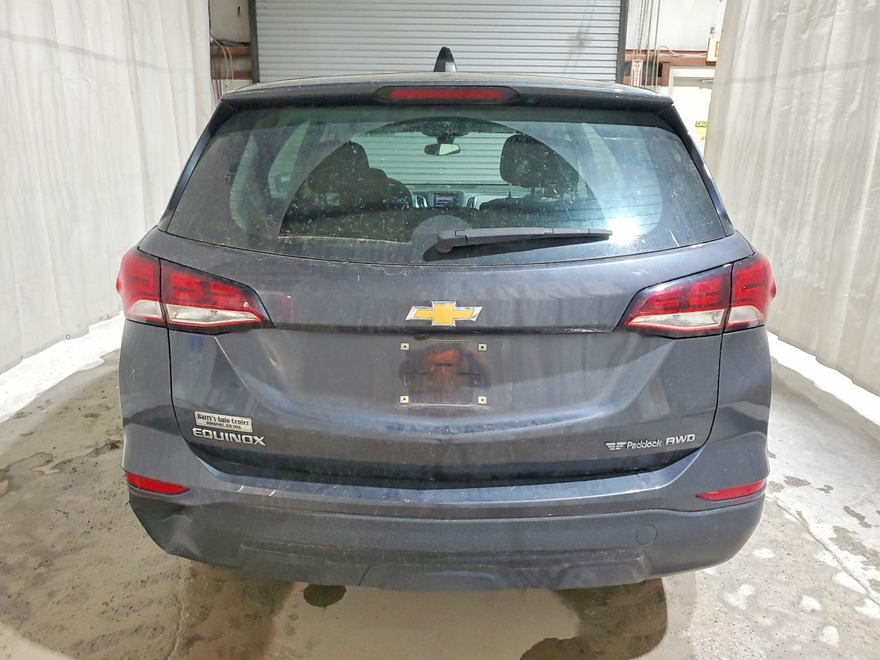 2022 Chevrolet Equinox Ls - Image 6